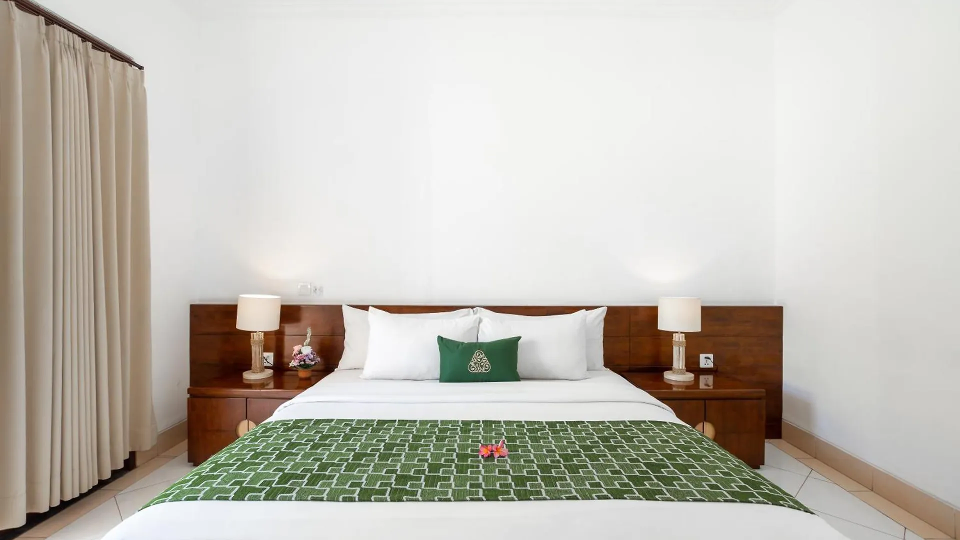 Paisa Villa Seminyak 0*, Seminyak (Bali)